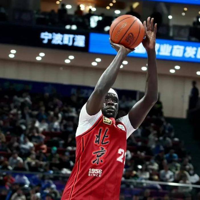 关于今晚北京首钢回应争议——欧篮联节点到来;话题不断;训练强度明显提升的信息 关于今晚北京首钢回应争议——欧篮联节点到来;话题不断;训练强度明显提升的信息