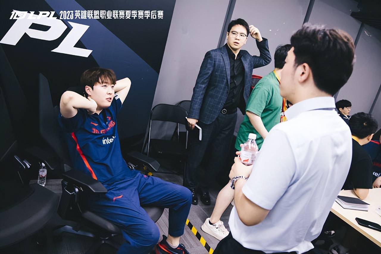 重磅!Doinb在TES比赛中战术调整辽宁本钢官宣签约备战欧篮联,国际比赛日阿森纳迎来里程碑的简单介绍 重磅!Doinb在TES比赛中战术调整辽宁本钢官宣签约备战欧篮联,国际比赛日阿森纳迎来里程碑的简单介绍