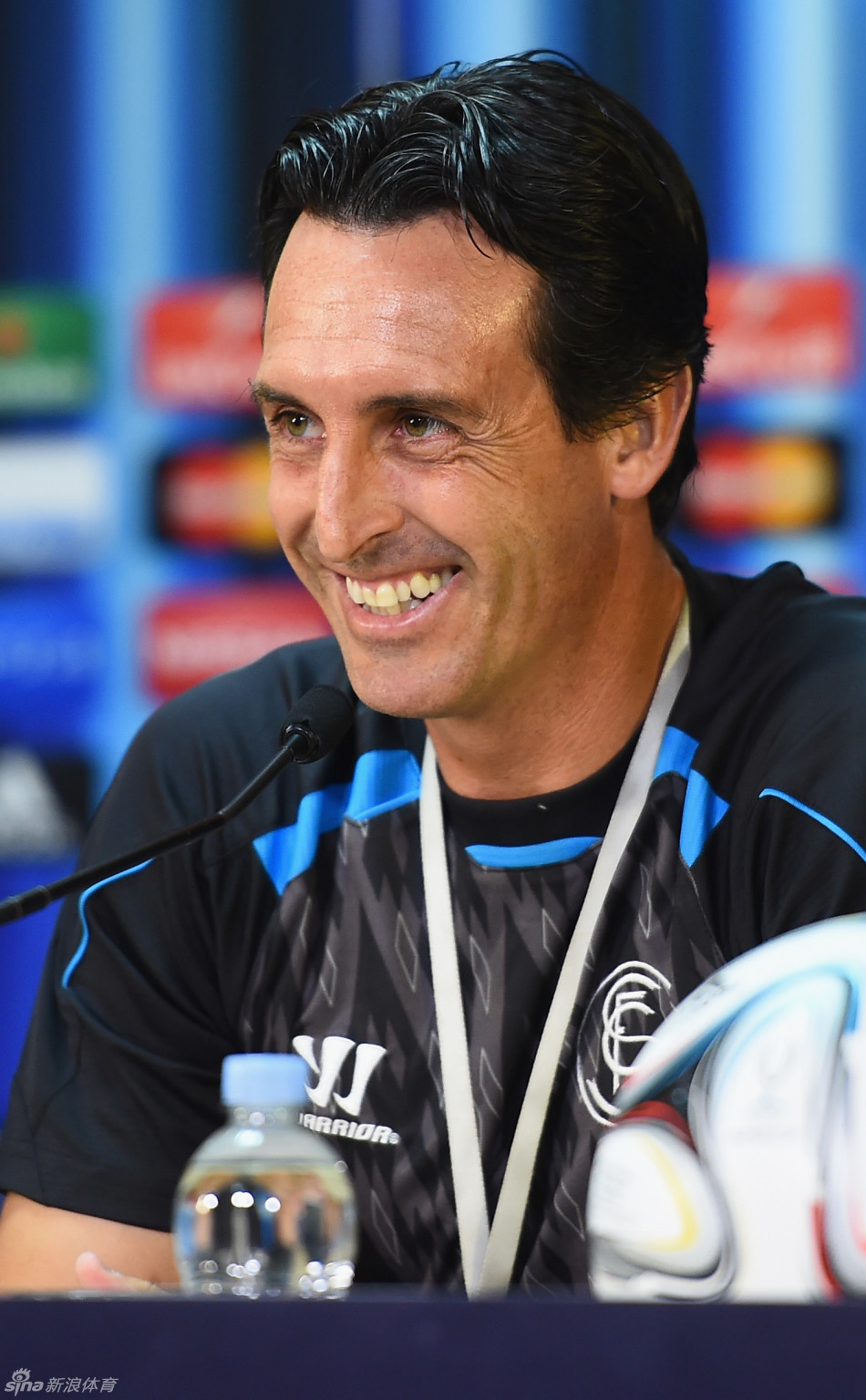 包含这也行？集结日莱比锡备战欧超杯克里夫兰骑士围绕欧联战术微调，集结日圣安东尼奥马刺调整名单以备意大利杯的词条